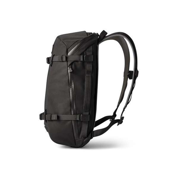 Crossroads Backpack 22L Black