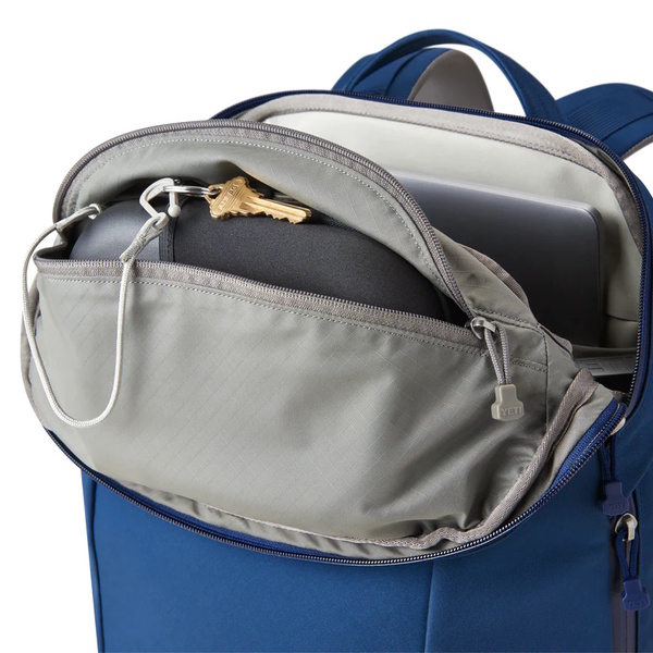 Crossroads Backpack 22L Navy