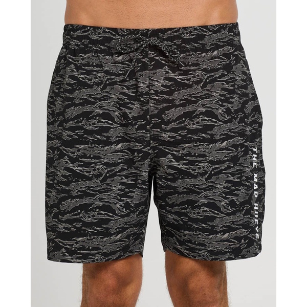 Piss Fit Performance Short 18" - Black Camo