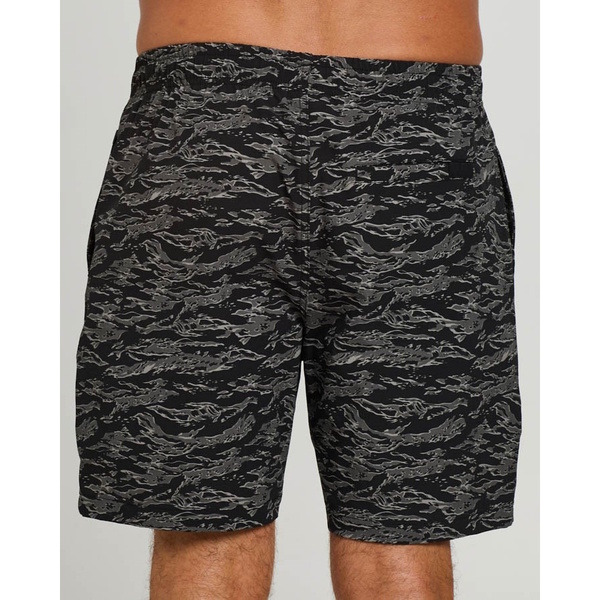 Piss Fit Performance Short 18" - Black Camo