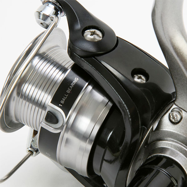 Strikeforce Sf2500 Spin Reel Spooled With Mono Line 