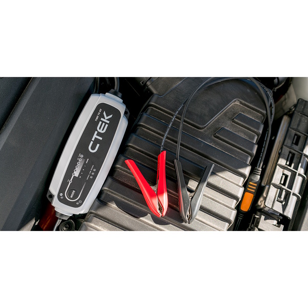 Ct5 - 5 Amp Battery Charger & Maintainer Bundle Pack 