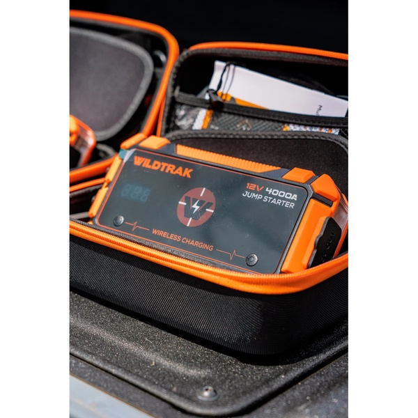 Heavy-Duty 4000A Lithium Jump Starter (Petrol & Diesel)