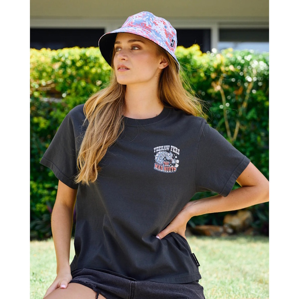 Yee Haw Seahorse  Womens Ss Tee-Vintage Black
