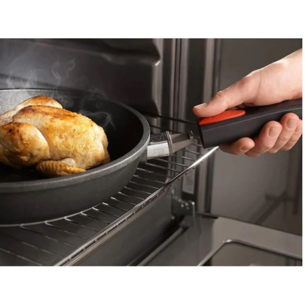 Compact Frypan - 28Cm W/Detachable Handle 