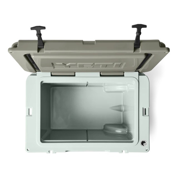 Tundra Haul Ice Box With Wheels 50 Litre - Ridgeline 