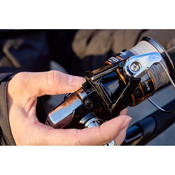 Shimano Nexave 26 2500Hg Fj Spin Reel