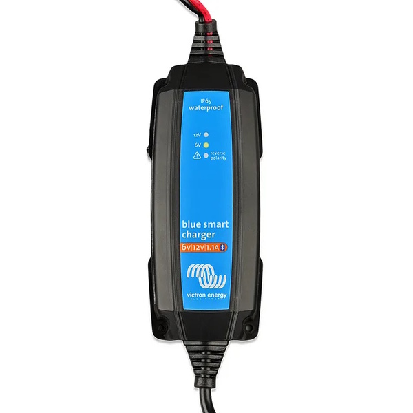 Blue Smart Battery Charger 1.1A 6V/12V