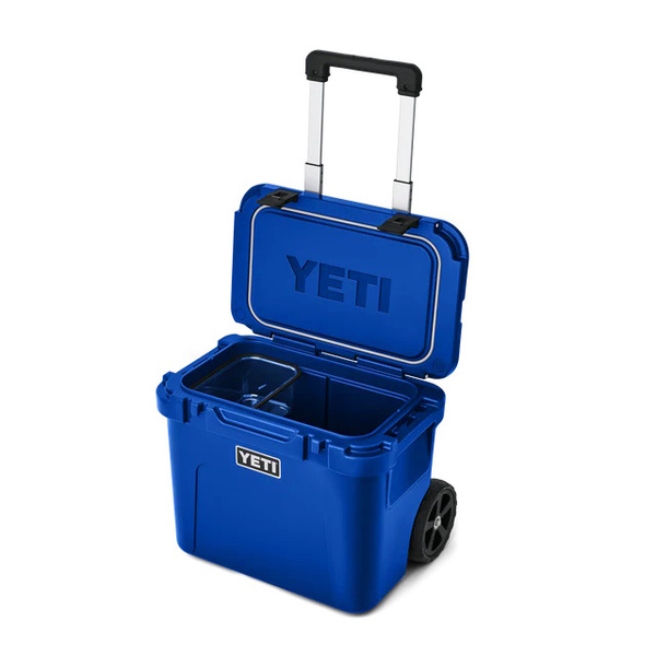 Roadie 32 Wheeled Hard Cooler - Royal Blue