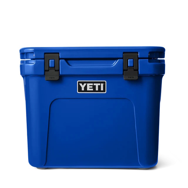 Roadie 32 Wheeled Hard Cooler - Royal Blue
