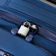 Crossroads Luggage 22" Navy - 35 Litre
