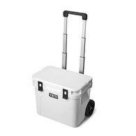 Roadie 32 Wheeled Ice Box With Telescopic Handle - White - 30 Litre