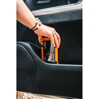Battery Jumpstarter 17Kmah H/D Case 500L Torch
