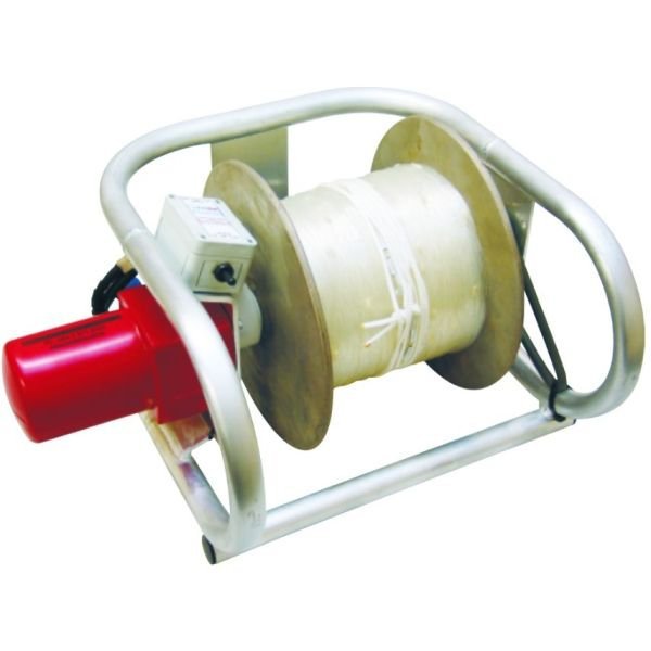 Kontiki Electric Winch With Line